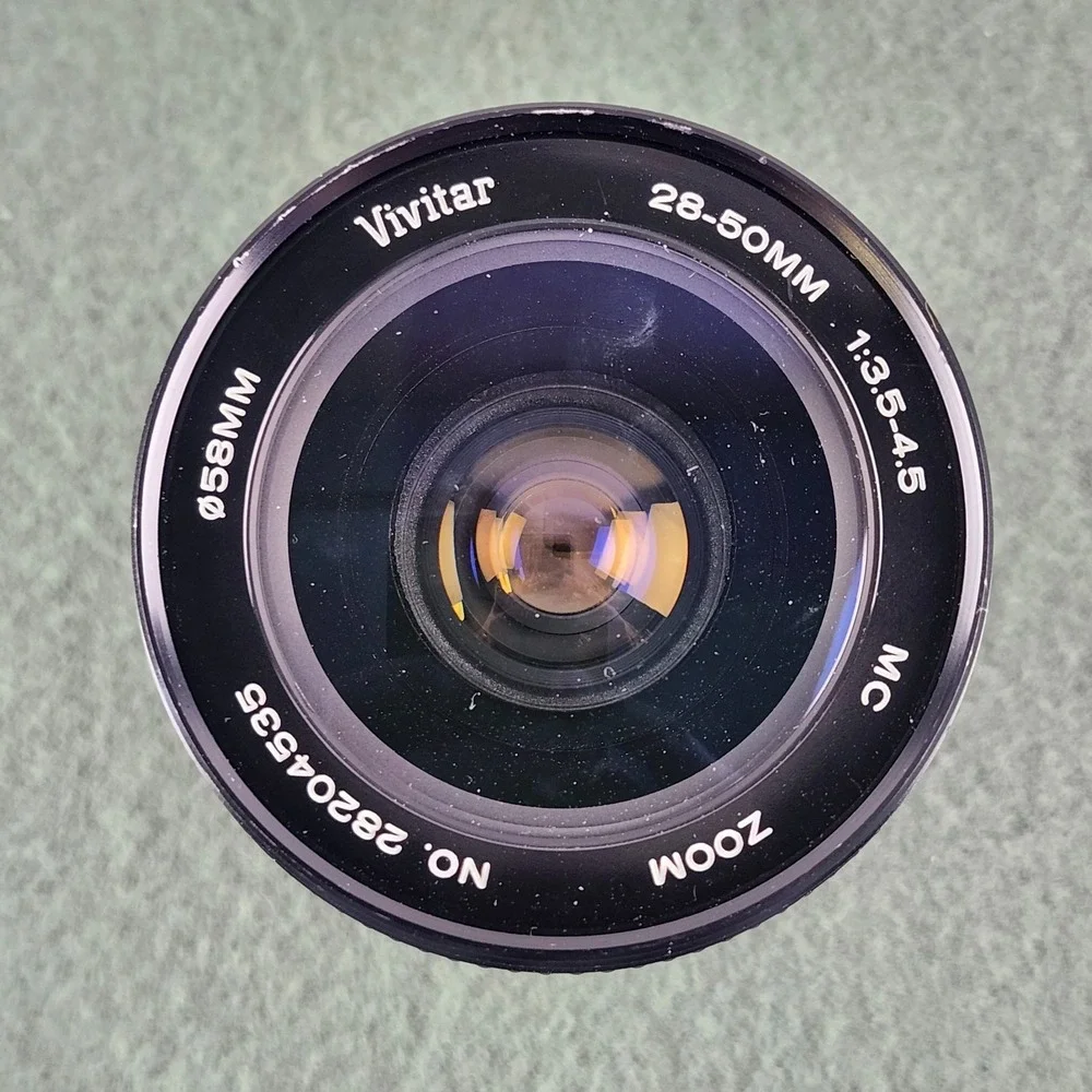 Vivitar 28-50mm f3.5-4.5 Canon FD lens, Very clean